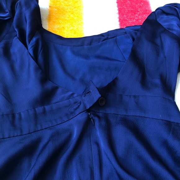 Sz 10 bcbg blue satin backless dress - Picture 3 of 3